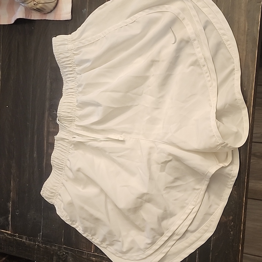 **LAST CHANCE**Womens Nike shorts